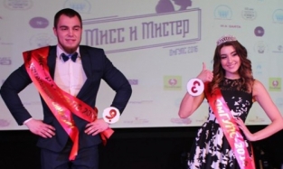 В Омске студентка в образе царицы Клеопатры получила звание «Мисс ОмГУПС»